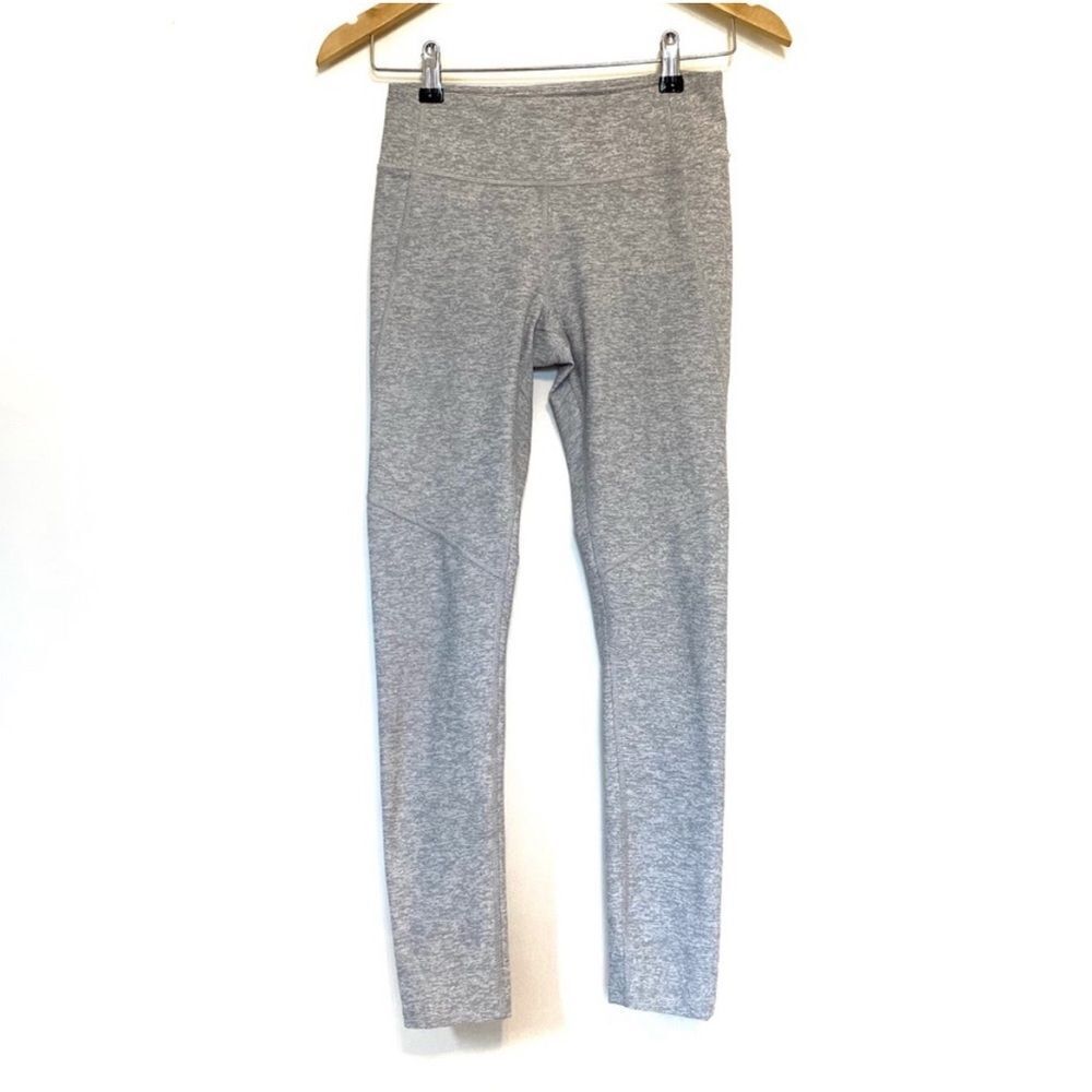 Outdoor Voices Heather Grey Athletic Leggings Size Medium